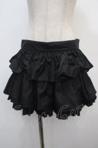 Na+H / フリル付ショートパンツ  黒 Y-25-04-28-082-PU-PA-SZ-ZY