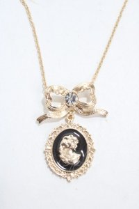 m petit by misako / AMフラワーネックレス  中黒 Y-25-04-30-010-LO-AC-SZ-ZY