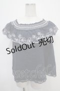 axes femme POETIQUE / 花刺繍オフショルトップス M 紺 Y-25-04-30-084-AX-TO-SZ-ZI