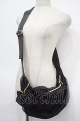 m petit by misako / AMチュールリボンショルダーバッグ  濃黒 Y-25-04-30-041-LO-BG-SZ-ZY