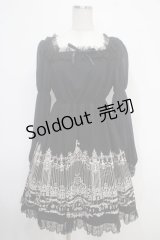 Moi-meme-Moitie / アイアンゲートプリントワンピース 2 ブラック×オフシロ Y-25-05-05-091-MO-OP-SZ-ZY