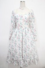 画像1: 【SALE】Kurumi Collaboration / 花柄クラシカルワンピース  白 Y-25-05-05-092-LO-OP-SZ-ZT360 (1)