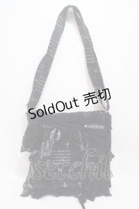 HN+nois / 総柄ショルダーバッグ  黒 Y-25-05-05-002-HN-BG-SZ-ZY