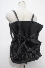Maison de FLEUR / Liane 巾着リボンリュック F 黒 Y-25-05-08-060-LO-BG-SZ-ZY