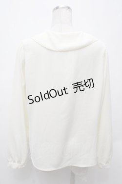 画像2: F i.n.t / ミニブーケ刺繍カットワーク衿ブラウス F アイボリー Y-25-05-14-021-CA-BL-SZ-ZY