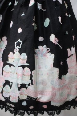 画像4: Angelic Pretty / Decoration Dream後ろフリルジャンパースカート  黒 Y-25-05-19-126-AP-OP-SZ-ZY