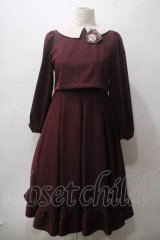 m petit by misako / サンリオキャラクターズコラボ マイメロディワッペン付きワンピース  ボルドー Y-25-05-19-152-LO-OP-SZ-ZT044