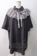 axes femme / チュールフリルカラー付きシャツ  グレー Y-25-05-22-137-AX-BL-SZ-ZY