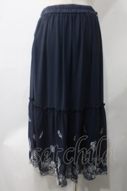 画像2: axes femme / マリンフラワー裾刺繍スカート F 紺 Y-25-05-22-213-AX-SK-SZ-ZY