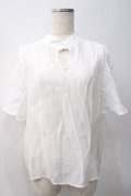 axes femme / 紫陽花装飾リボンブラウスプルオーバー  白 Y-25-05-22-028-AX-TO-SZ-ZY