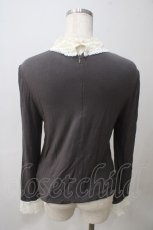 画像2: 【SALE】Jane Marple / モチーフレースカラープルオーバー M チャコール Y-25-05-25-095-JM-TO-SZ-ZT457 (2)