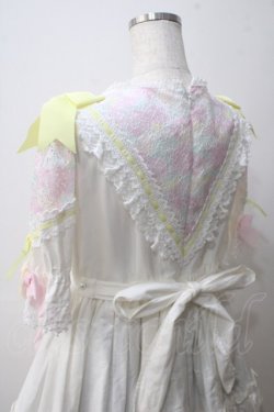 画像6: BABY,THE STARS SHINE BRIGHT / はるちゃんの花舞うEternal Gardenワンピース  ホワイト Y-25-05-25-161-BA-OP-SZ-ZY