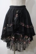 gouk 雅 / 和柄バッスルスカート  黒×紫 Y-25-05-25-184-GO-SK-SZ-ZY
