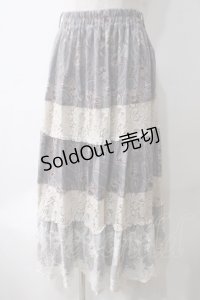 axes femme / ペイズリー×花柄ロングスカート  グレー Y-25-05-25-206-AX-SK-SZ-ZY