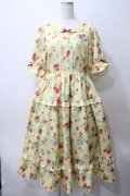 axes femme kawaii / クラシックベリーワンピース M イエロー Y-25-05-29-061-AX-OP-SZ-ZY