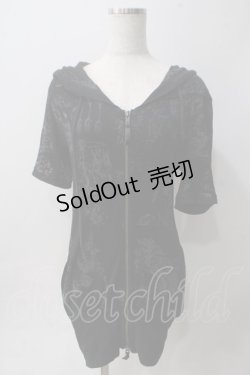 画像1: NAOTO SEVEN / 総柄半袖ロングパーカー  黒 Y-25-06-01-079-HN-TO-SZ-ZY