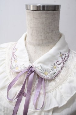 画像3: axes femme POETIQUE / フラワー刺繍襟半袖ブラウス M 生成り Y-25-06-01-109-AX-BL-SZ-ZY