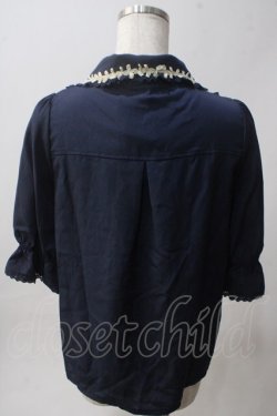 画像2: axes femme POETIQUE / 薔薇モチーフ付ブラウス M 紺 Y-25-06-01-114-AX-BL-SZ-ZY