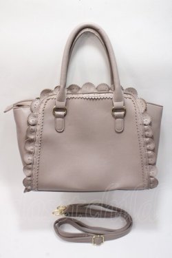 画像2: axes femme / チャーム付きフリルバッグ  グレージュ Y-25-06-01-036-AX-BG-SZ-ZY