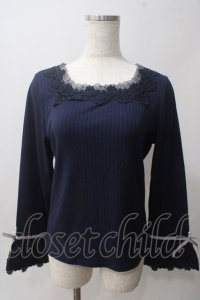 axes femme / レース使いフレア袖リブプルオーバー M 紺 Y-25-06-03-063-AX-TO-SZ-ZI