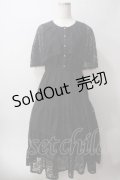 axes femme / ケープ風レースティアードワンピース  黒 Y-25-06-03-081-AX-OP-SZ-ZY