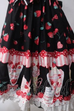 画像4: Angelic Pretty / Strawberry Parlourワンピース  黒 Y-25-06-03-115-AP-OP-AS-ZY