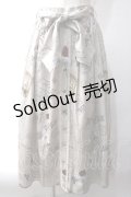 axes femme / ボン・ヴォヤージュ柄スカート F ベージュ Y-25-06-03-132-AX-SK-SZ-ZY