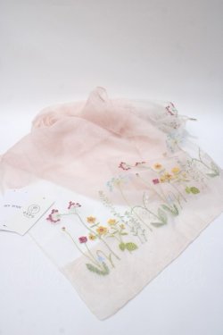 画像2: axes femme / ボタニカル柄刺繍入りストール  淡ピンク Y-25-06-06-016-AX-ZA-SZ-ZY