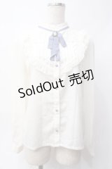 axes femme / ブローチ付きブラウス  生成り Y-25-06-09-063-AX-BL-SZ-ZI