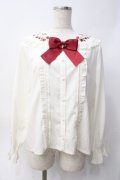 axes femme kawaii / ストロベリーフィールドブラウス  白 Y-25-06-09-067-AX-BL-SZ-ZY