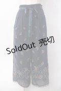 axes femme / 小花刺繍リラックスワイドパンツ  ネイビー Y-25-06-09-174-AX-BL-SZ-ZY