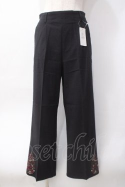 画像1: axes femme / 裾刺繍ストレートパンツ  黒 Y-25-06-09-184-AX-PA-SZ-ZY