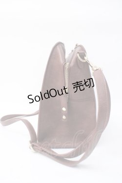 画像3: Maison de FLEUR Petite Robe canone / 列車に飛び乗るボストンバッグ  ブラウン Y-25-06-09-025-EL-BG-SZ-ZY