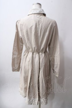 画像2: axes femme / チュールレース使いシャツワンピース M ベージュ Y-25-06-12-102-AX-OP-SZ-ZY