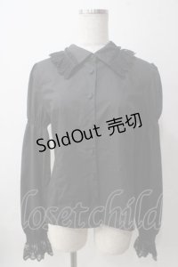 Moi-meme-Moitie / クロスアーチシャーリングスリーブブラウス 9号 黒 Y-25-06-12-017-MO-BL-SZ-ZY