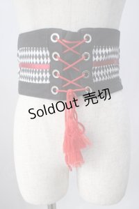 IRO+IRO / 和洋折衷コーディネートに華を添えるコルセットベルト  黒 Y-25-06-12-004-LO-ZA-SZ-ZY