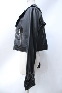 画像2: axes femme kawaii / フリル合皮ライダース  黒 Y-25-06-18-056-AX-JA-SZ-ZY