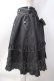 画像2: metamorphose / 【プラスサイズ】Little Nurse フリルスカート 2 ブラック Y-25-06-18-086-ME-SK-SZ-ZY (2)