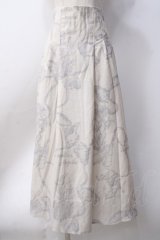 axes femme / ロングチュールスカート  白 Y-25-06-18-095-AX-SK-SZ-ZY
