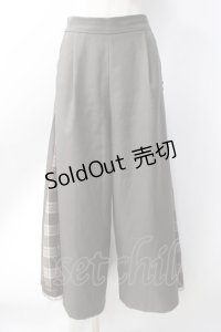 axes femme / 連釦サイドチェック切り替えパンツ  カーキ Y-25-06-18-102-AX-PA-SZ-ZY