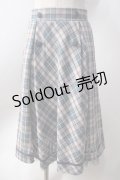 axes femme POETIQUE / チェックタックデザインスカート  サックス×ピンク Y-25-06-20-114-AX-SK-SZ-ZY