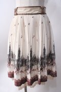 axes femme / 街並プリントスカート  生成り Y-25-06-20-117-AX-SK-SZ-ZY