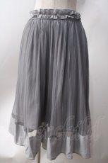 画像1: axes femme / チュール重ねプリーツスカート  グレー Y-25-06-20-126-AX-SK-SZ-ZT425 (1)