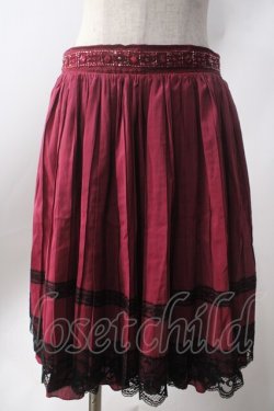 画像1: axes femme / ウエストビジュープリーツスカート  ワイン Y-25-06-20-129-AX-SK-SZ-ZY
