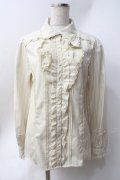 axes femme / 胸元フリルストライプブラウス  生成り Y-25-06-20-024-AX-BL-SZ-ZY