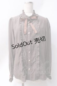 axes femme / プチスタンドフリルブラウス  ブラウン Y-25-06-20-026-AX-BL-SZ-ZI