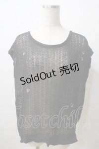 GLAD NEWS / ピアスモチーフ付きベスト  黒 Y-25-06-26-097-GL-TO-SZ-ZY