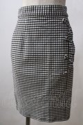 F&A / サイドフリルタイトスカート F ブラック×ホワイト Y-25-06-26-139-LO-SK-SZ-ZY