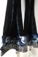 画像4: Qutie Frash / 編み上げ裾和柄ブーツカットパンツ  黒×青 Y-25-06-26-162-QU-PA-SZ-ZY (4)