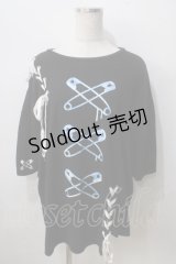 LISTEN FLAVOR / 安ピンクロスレ-スアップアシメトップス  黒 Y-25-06-28-090-PU-TO-SZ-ZY